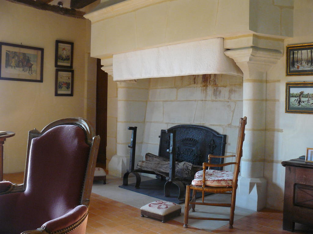 Bed and Breakfast Manoir Du Bois Noblet Louerre Zimmer foto