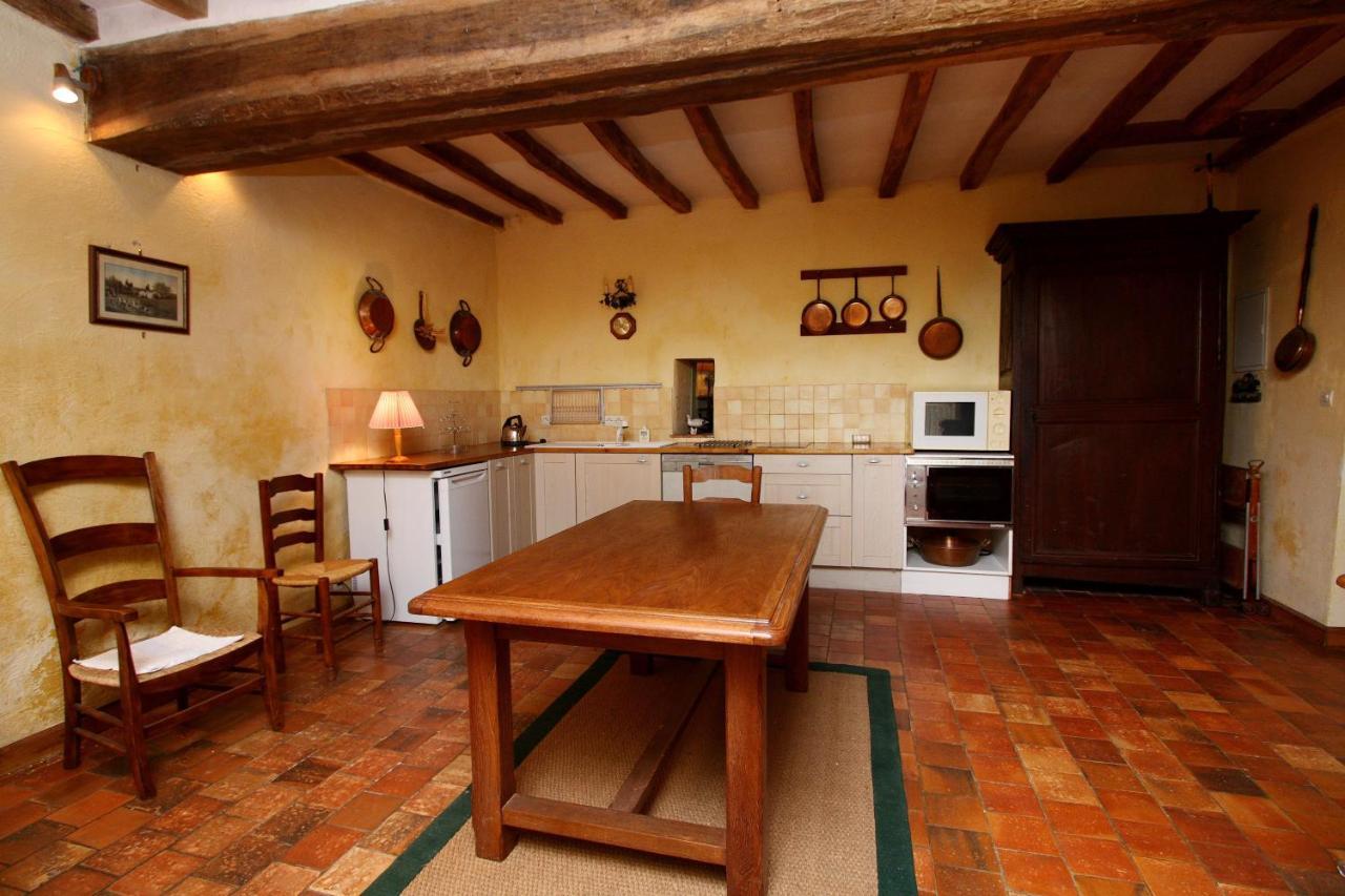 Bed and Breakfast Manoir Du Bois Noblet Louerre Exterior foto